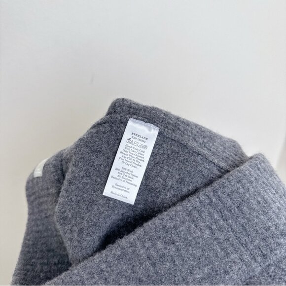 Everlane Womens Medium The Cozy-Stretch Short Wool CN - Picture 7 of 10